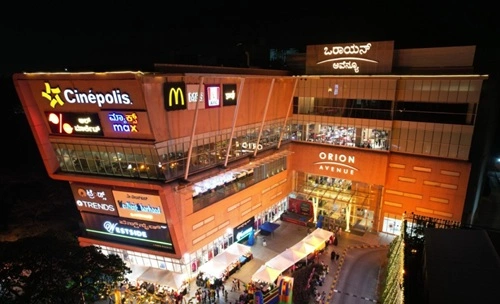 Orion Avenue Mall